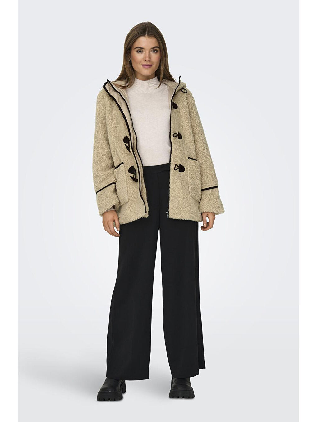 Bej Onlmandy Regular Fit Kapüşonlu Pelüş Kadın Mont 15324122-1