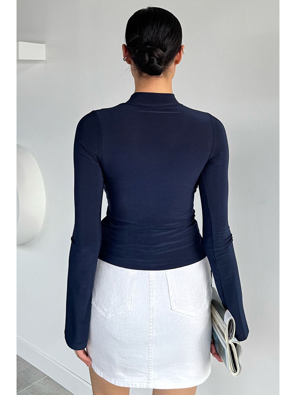 Lacivert Asimetrik Kesim Ön Büzgülü Kadın Bluz-3