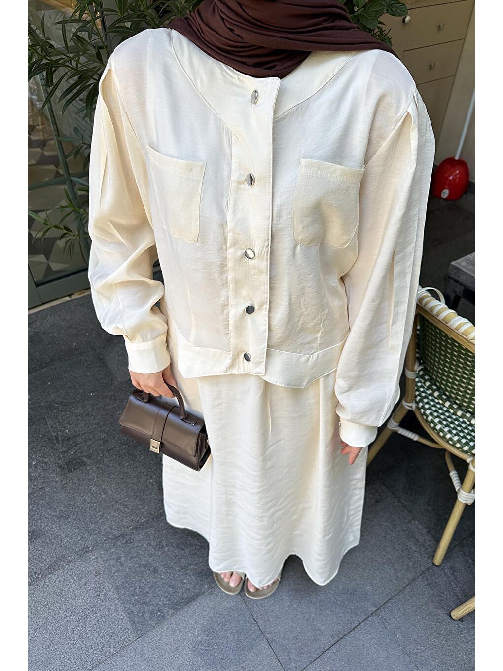 Bej Etekli Tesettür Takım Taş-1