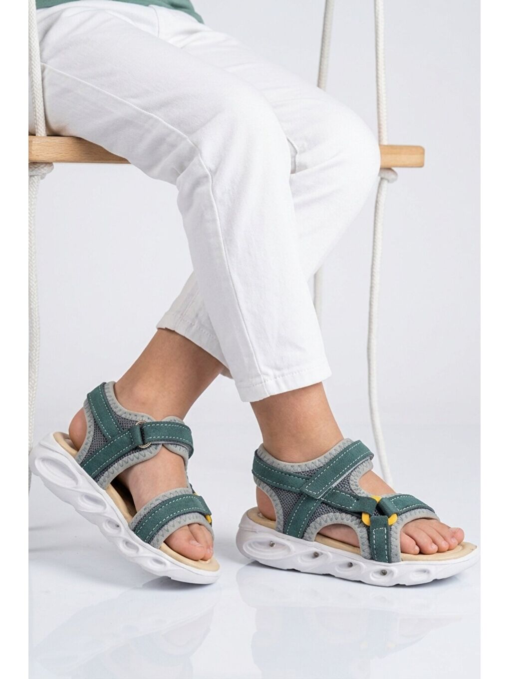 Petrol Mavisi Cırtlı Işıklı Hafif Unisex Çocuk Sandalet Sage F-1