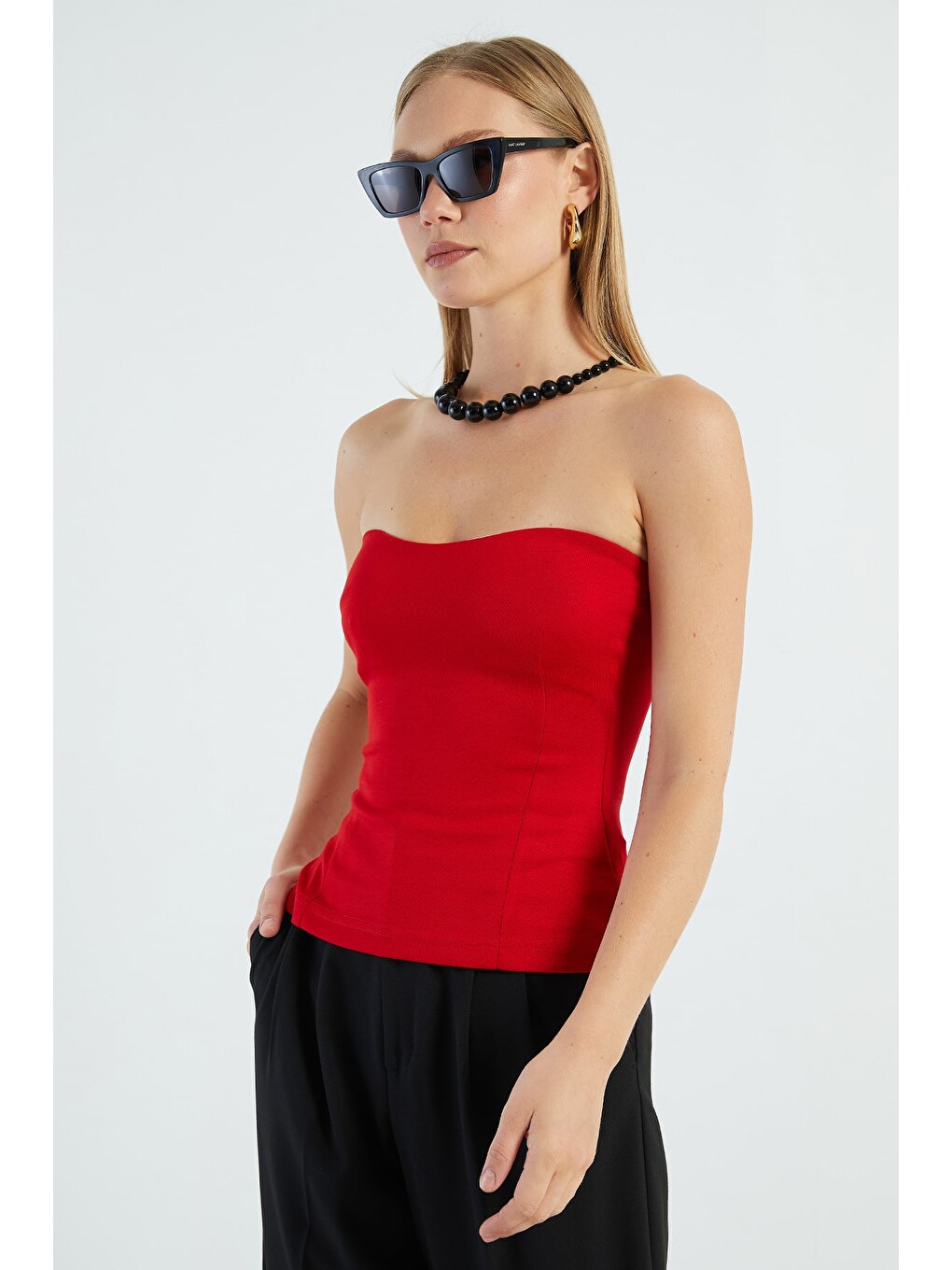 Kırmızı Basic Straplez Yaka Kaplı Bluz-3