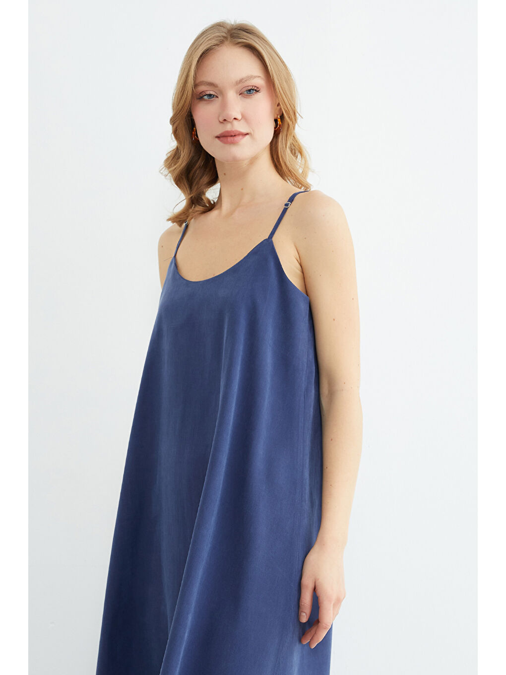 Lacivert Basic İp Askılı Maxi Boy Elbise-4