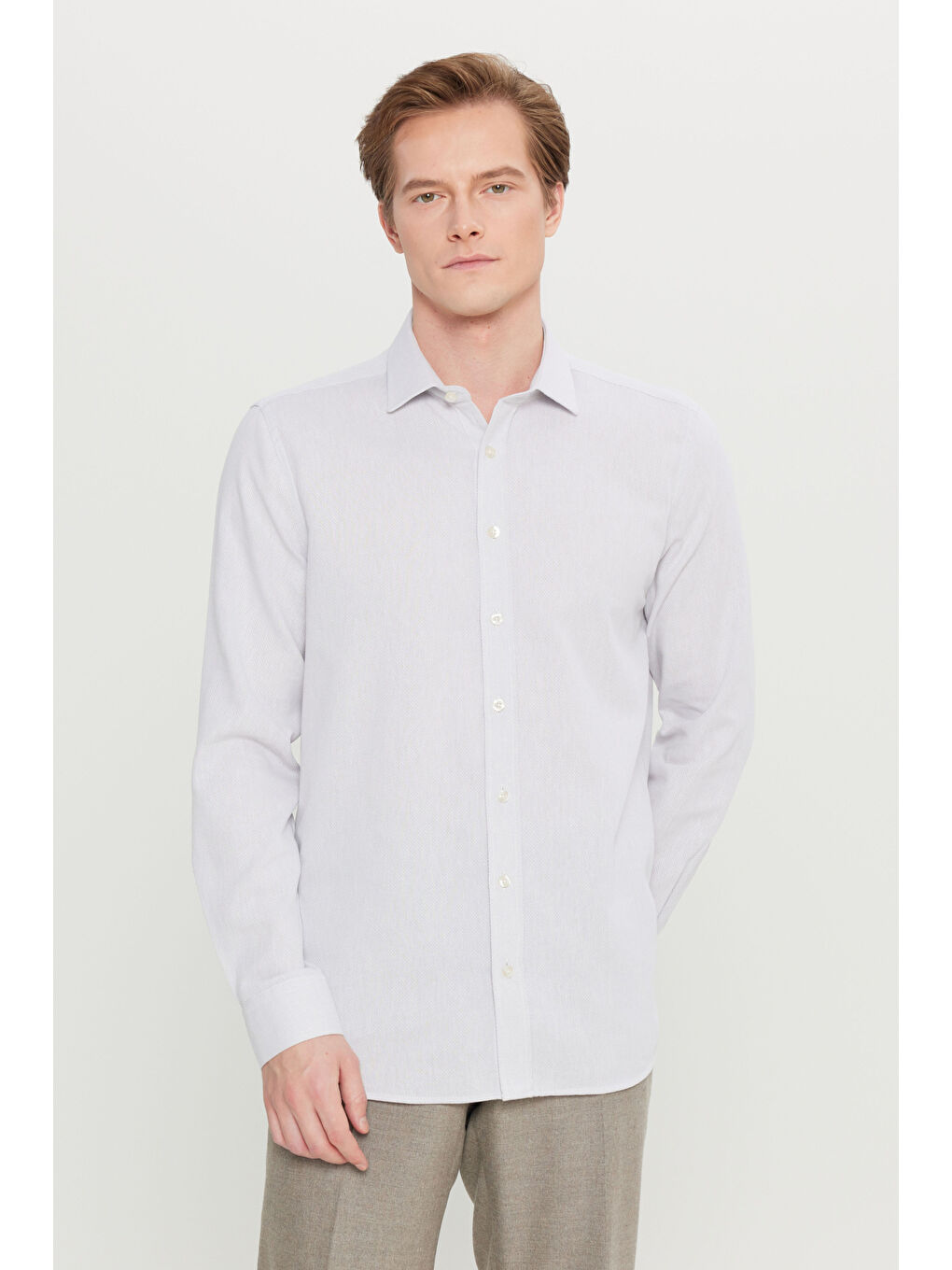 Erkek Gri %100 Pamuk Tailored Slim Fit Dar Kesim Klasik Yaka Armürlü Gömlek-2