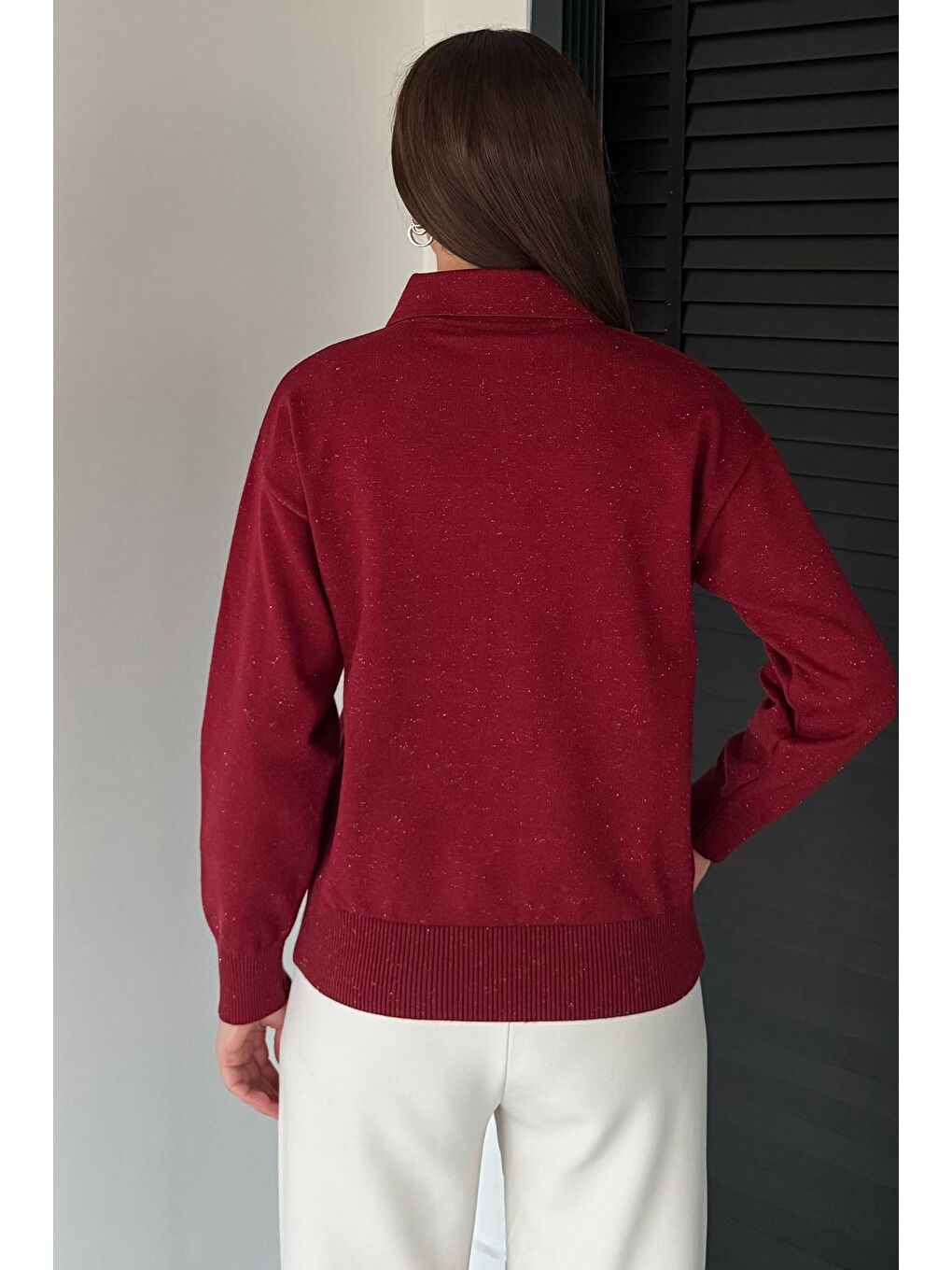 Bordo Kadın Polo Yaka Fularlı Ve Broşlu Triko Bluz-2