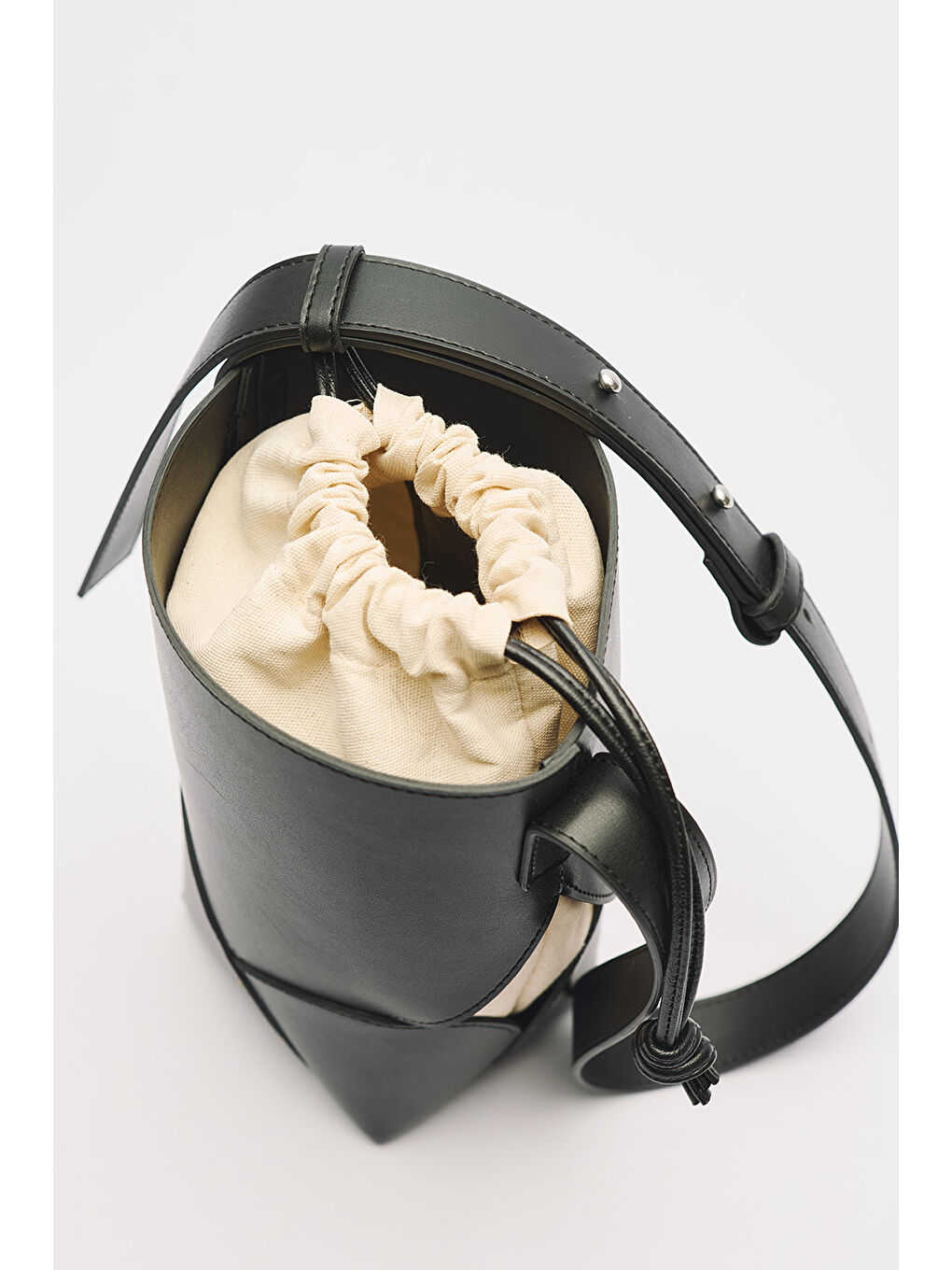 Lıona Kanvas Keseli Çanta Siyah-4