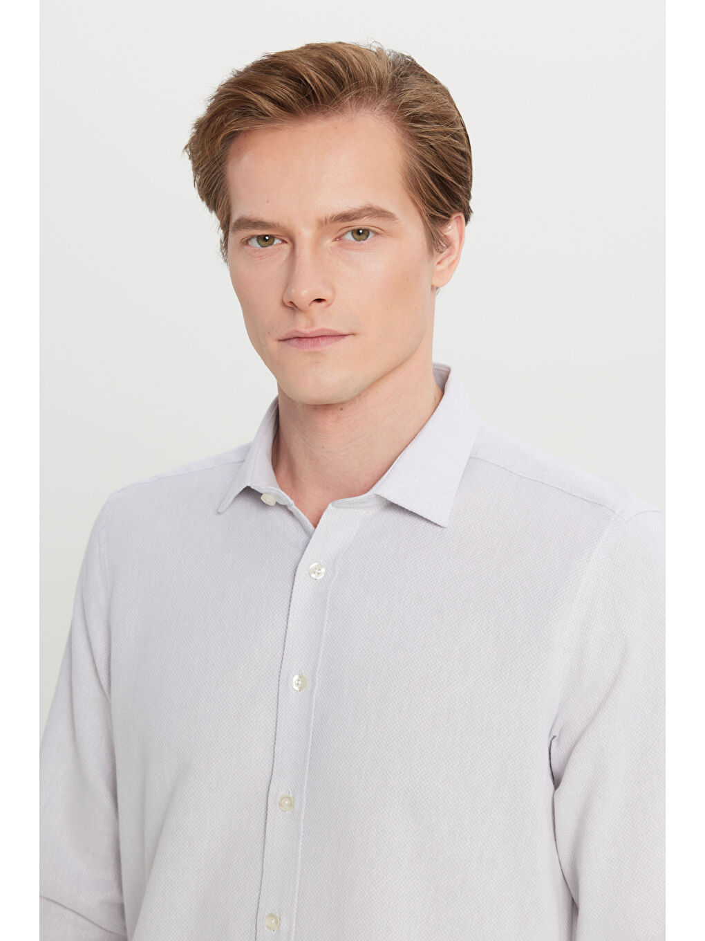 Erkek Gri %100 Pamuk Tailored Slim Fit Dar Kesim Klasik Yaka Armürlü Gömlek-3