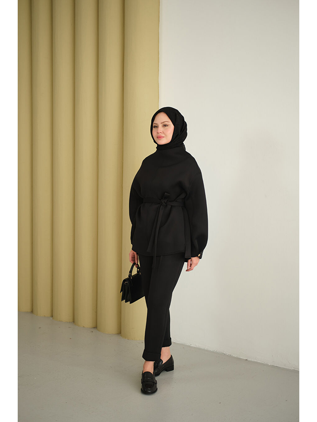 Kadın Bel Bağlamalı Takım Siyah-3