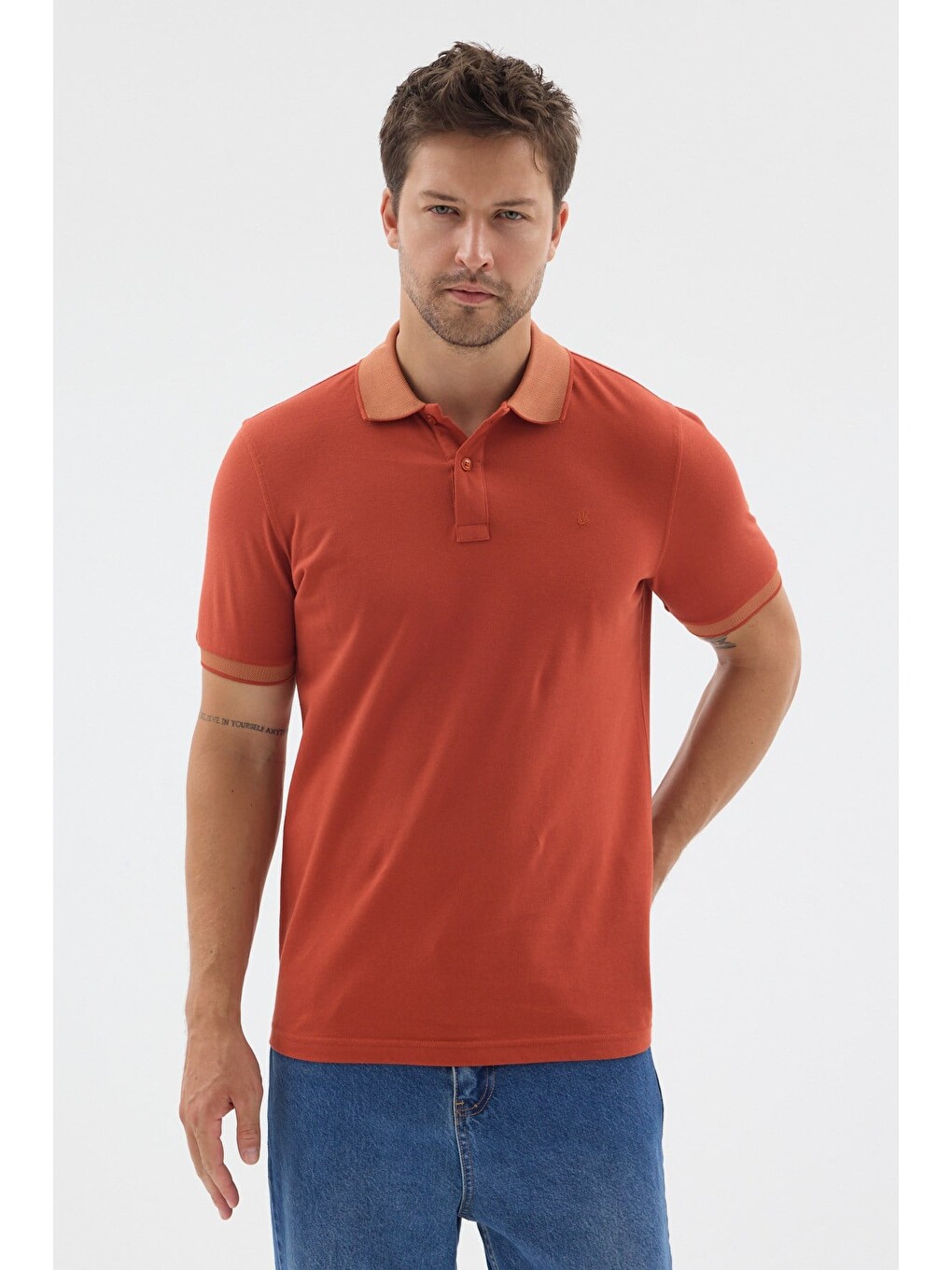 Kahverengi Tarçın Polo Yaka Pike Kısa Kol Slim Fit %100 Pamuk Tişört 1011260171