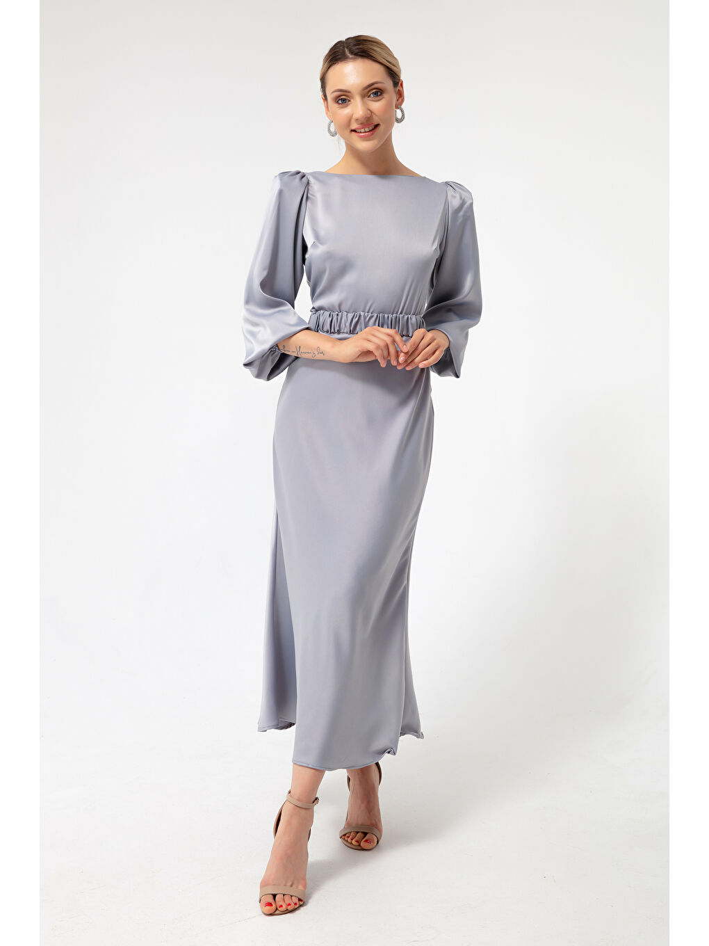 Kadın Gri Uzun Balon Kollu Nişan Elbisesi-1