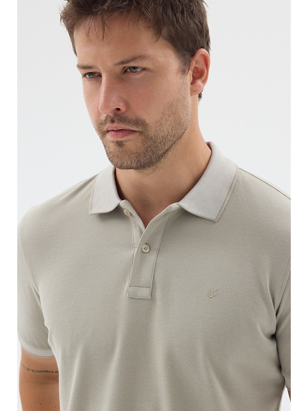 Haki Polo Yaka Pike Kısa Kol Slim Fit %100 Pamuk Tişört 1011260171-3