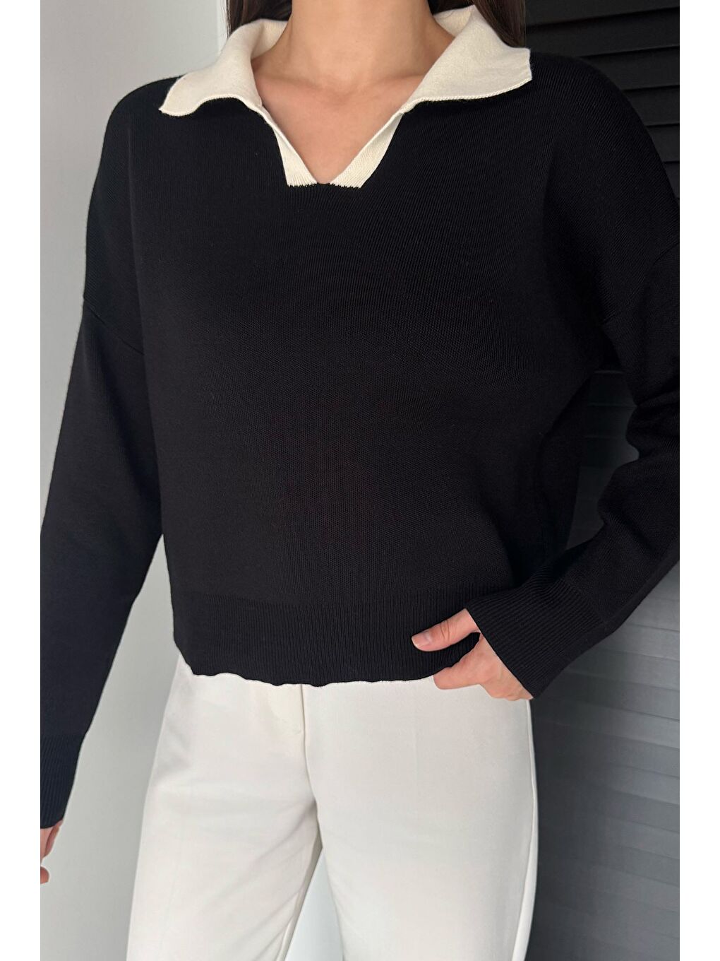 Siyah Polo Yaka Salaş Triko Bluz (s,m,l,xl Uyumludur)