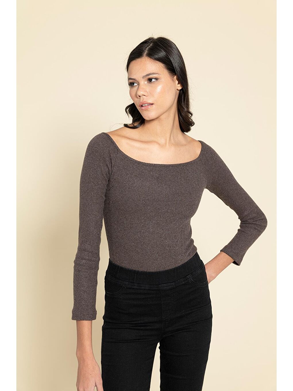 Bej Açık Yaka Kaşkorse Çıtçıtlı Body-1