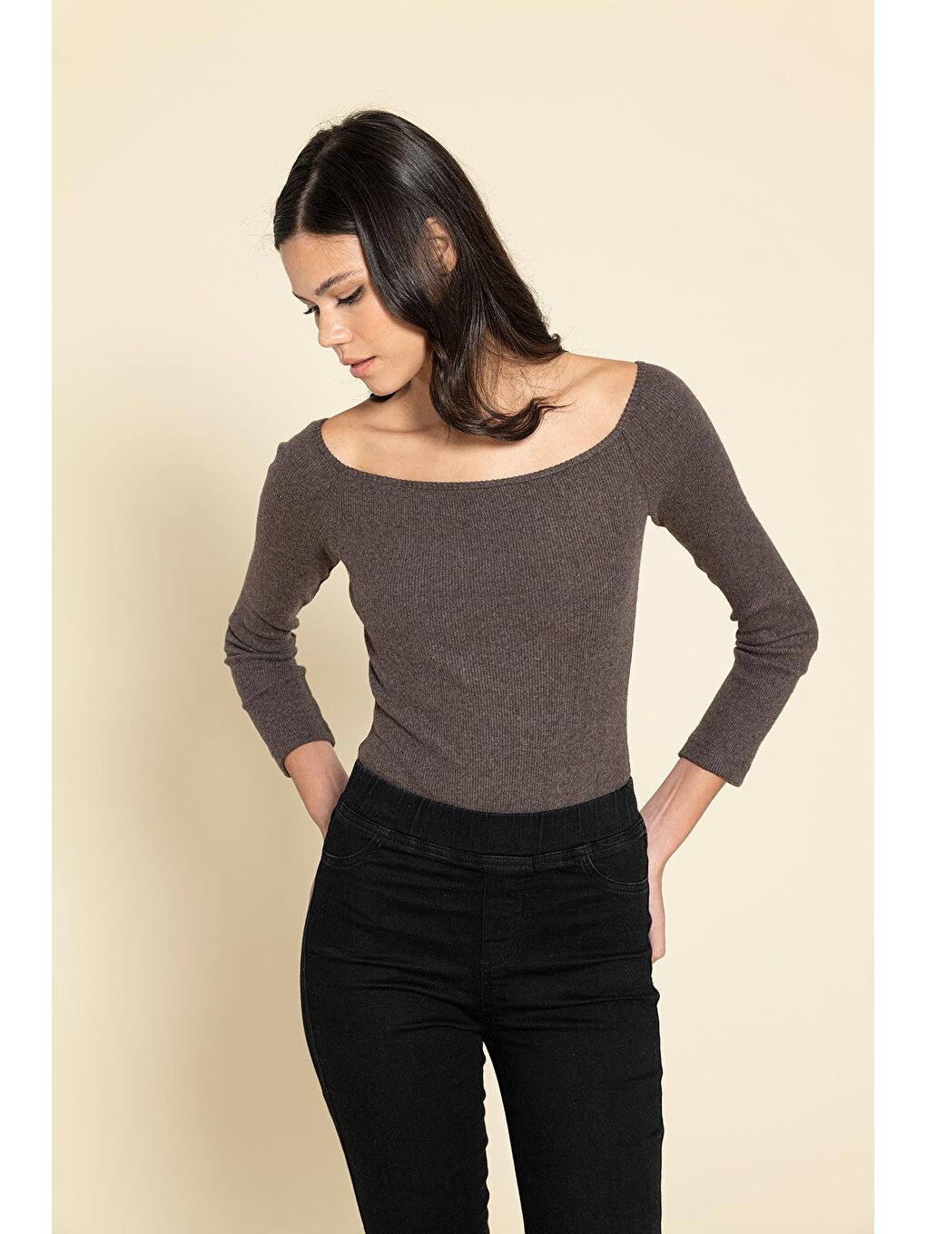 Bej Açık Yaka Kaşkorse Çıtçıtlı Body-3