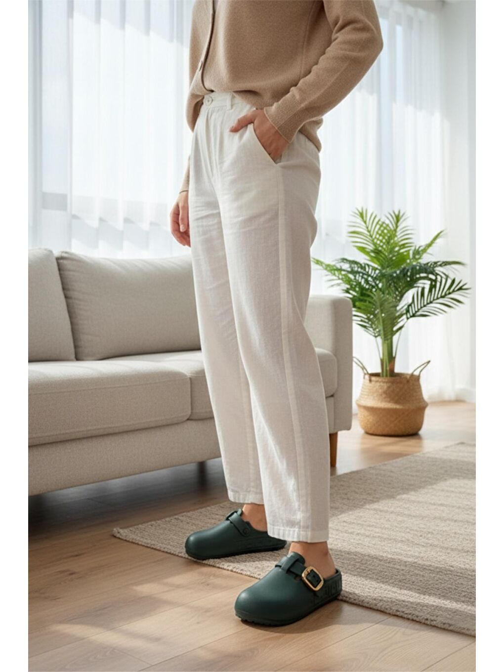 Yeşil Lovi Kadın Gold Tokalı Geometrik Desenli Comfort Clog Kadın Terlik Lüks Tasarım