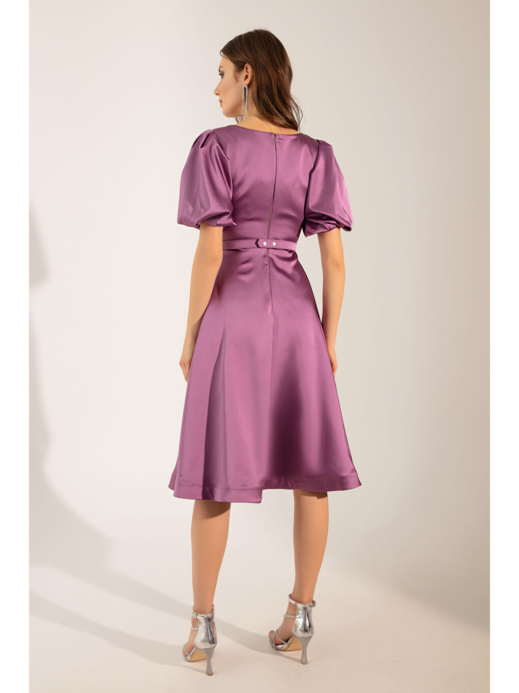 Lila Kadın Lavanta Balon Kollu Taşlı Kemerli Mini Saten Abiye Elbise-4