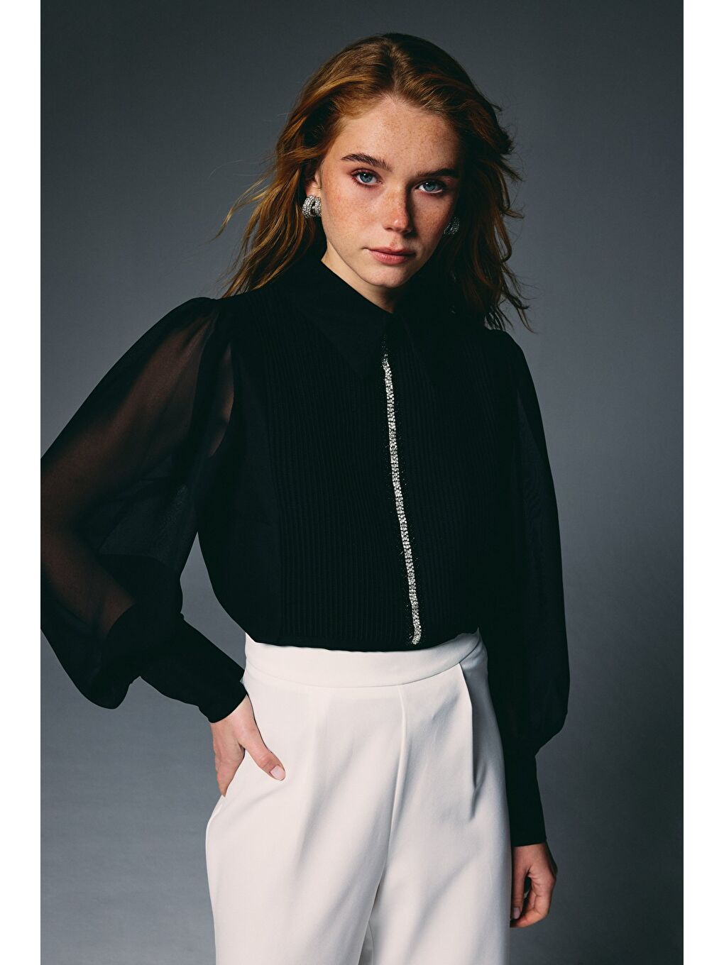 Nervür Detaylı Bluz - Siyah-3