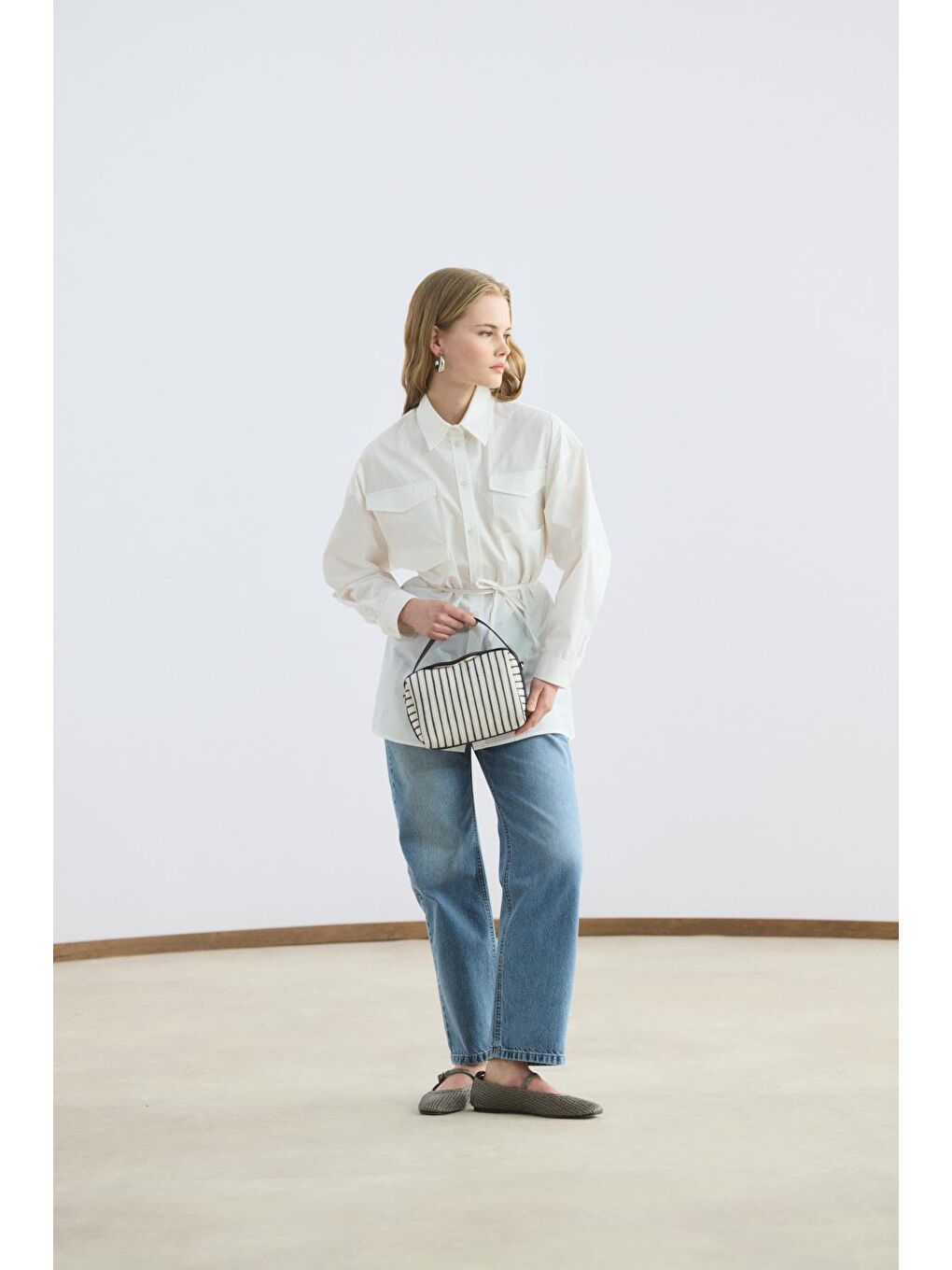 Cepli Biye Kemerli Oversize Gömlek Ekru-1