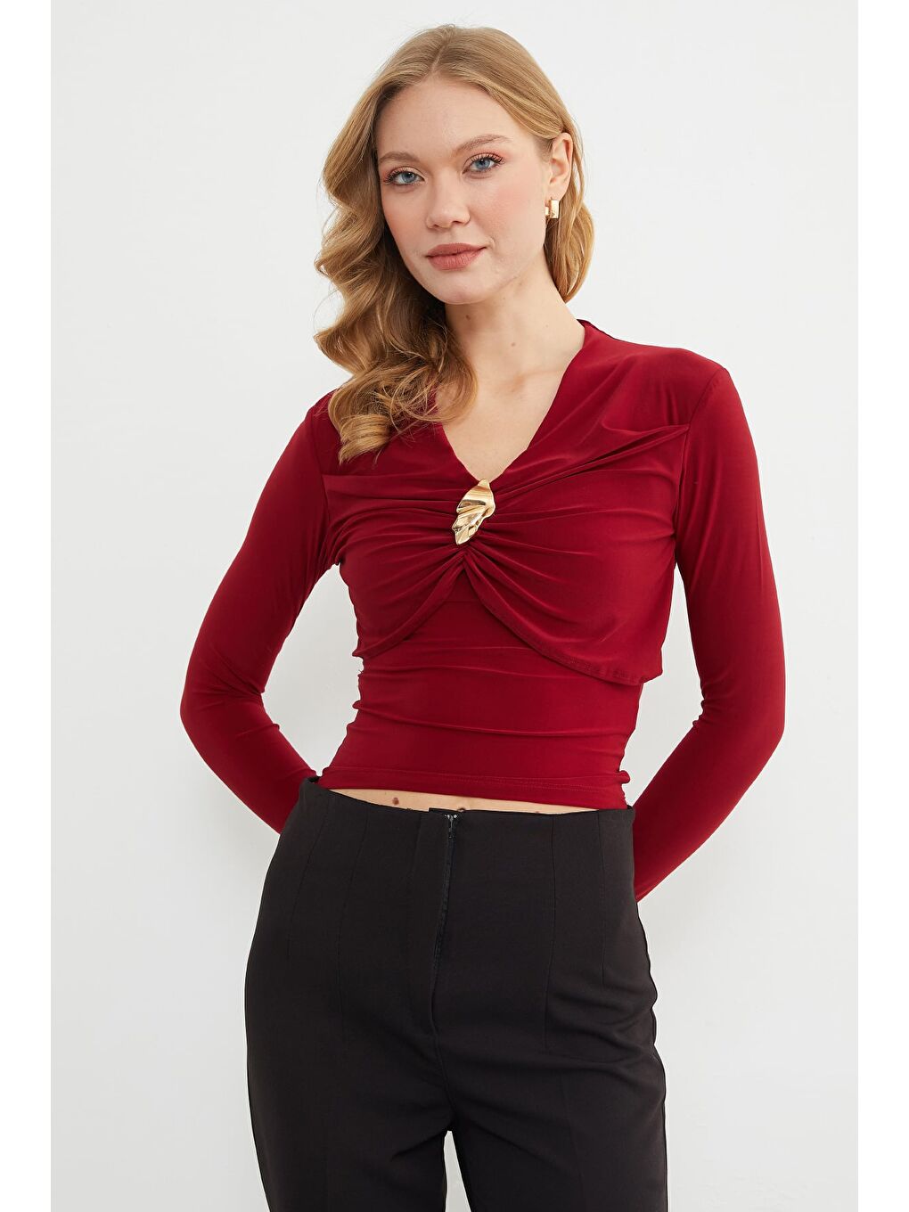Bordo Drapeli Toka Detaylı V Yaka Bluz-2