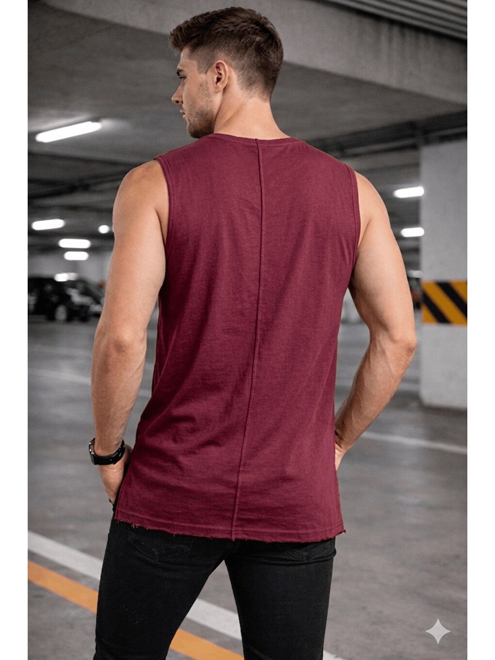 Bordo Erkek Kolsuz Regular Fit Basic Atlet Yan Yırtmaçlı Pis Yaka Tişört-1