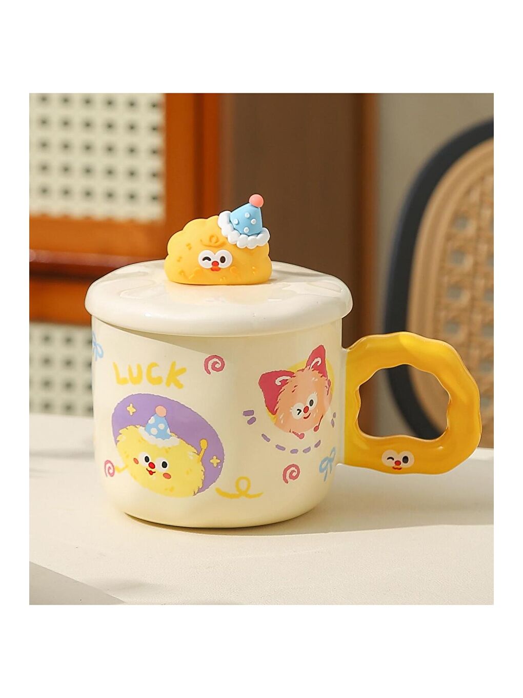 Karışık Neşeli Bulutlar Temalı Seramik Kupa-5