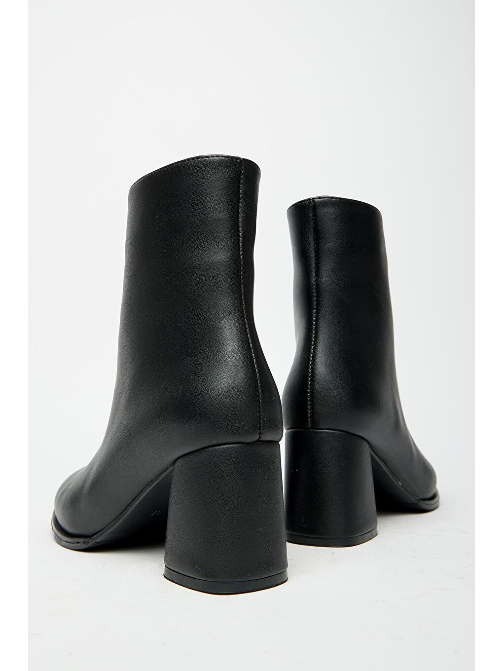 Kadın Siyah Topuklu Bot & Bootie – Fermuarlı Günlük Sezon Modeli-4