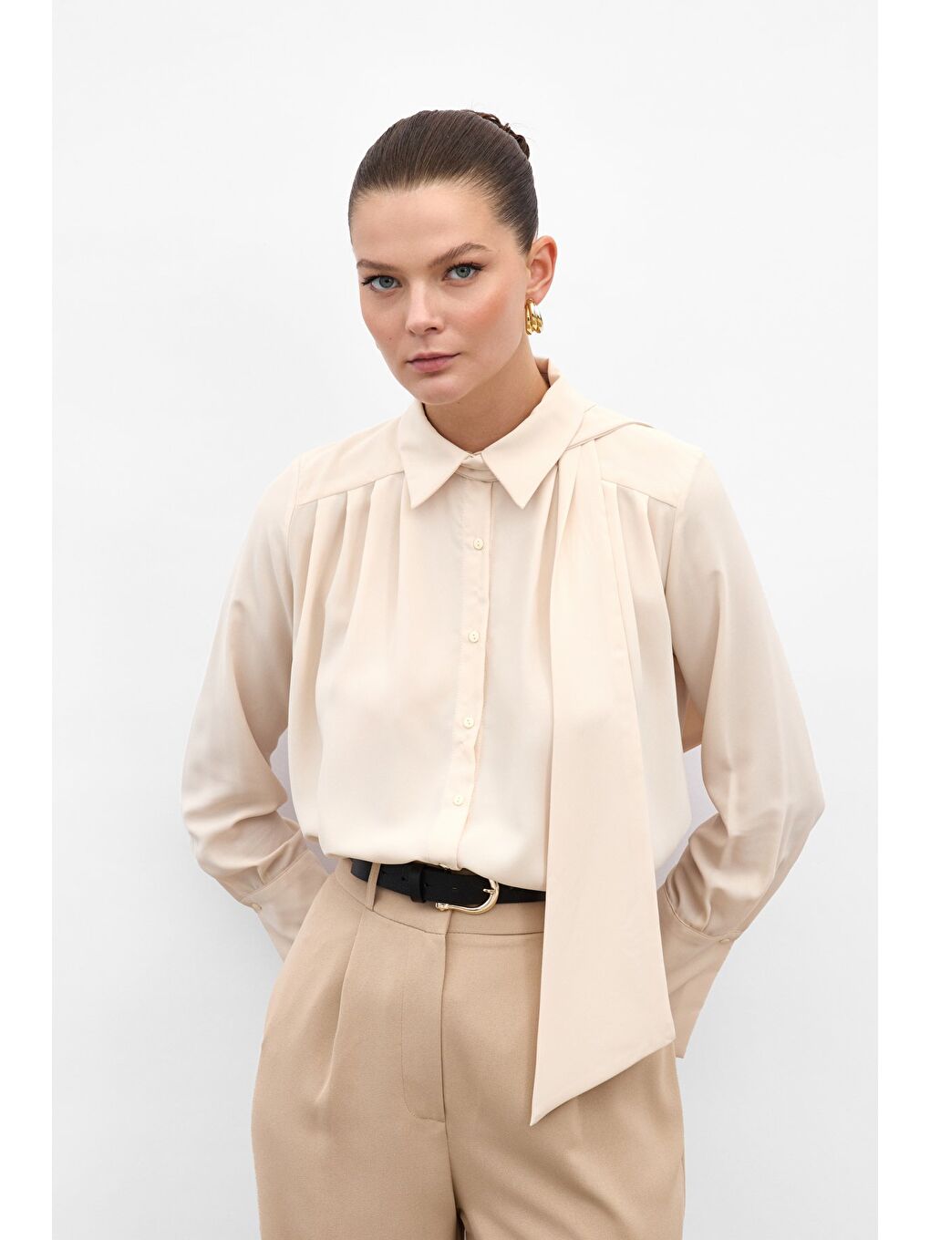 Fularlı Gömlek - Bej-1