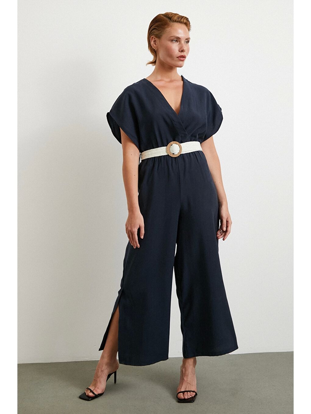 Kemer Detaylı Yarasa Kol Tulum Lacivert-1