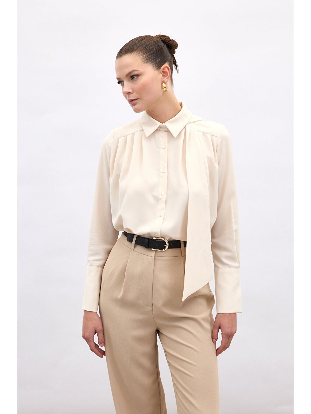 Fularlı Gömlek - Bej-2