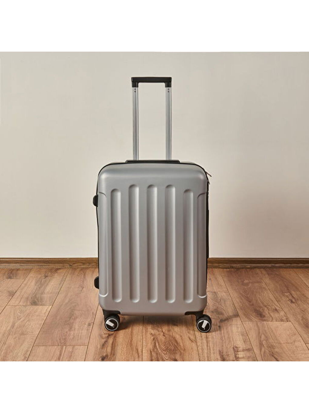 Gri Canal Air Orta Boy ABS Valiz - Gümüş - 66x45x26 cm