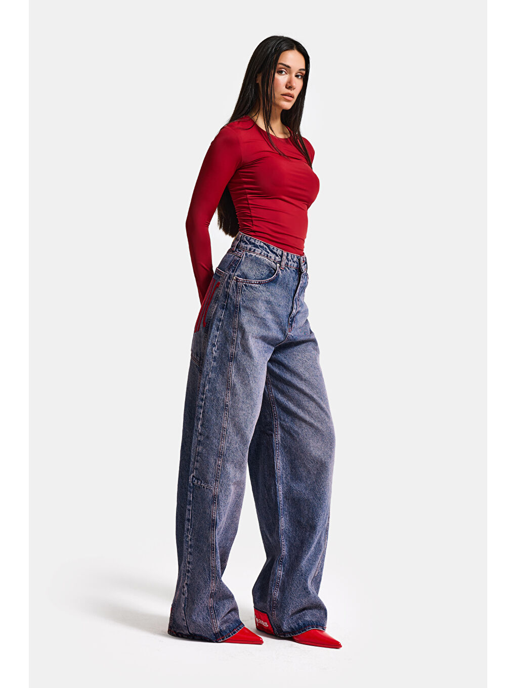 Mavi Kadın Jean Rengi 4s6-98 Mega Baggy Fit Paça ve Cep Detaylı Özel Tasarım Denim Jean