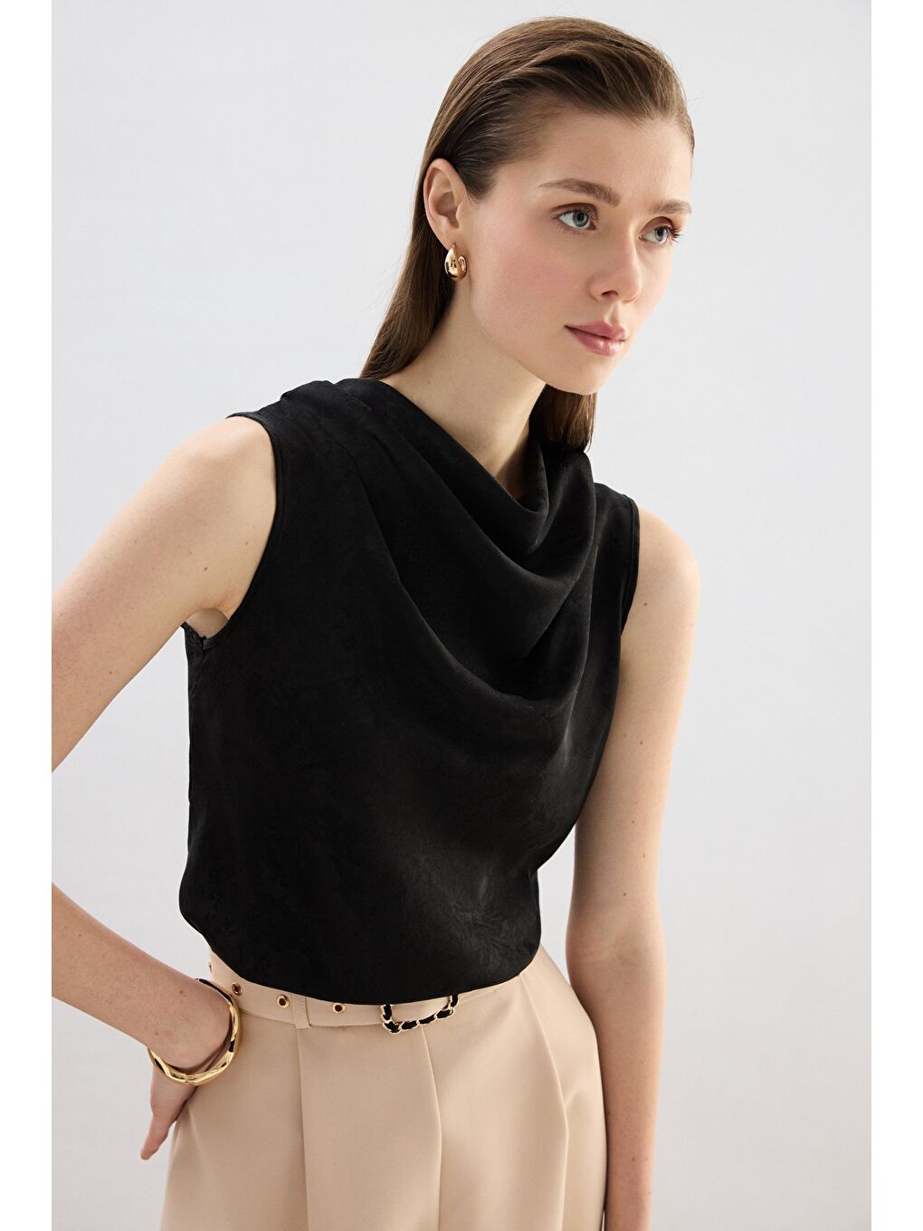 Degaje Yaka Bluz - Siyah-4