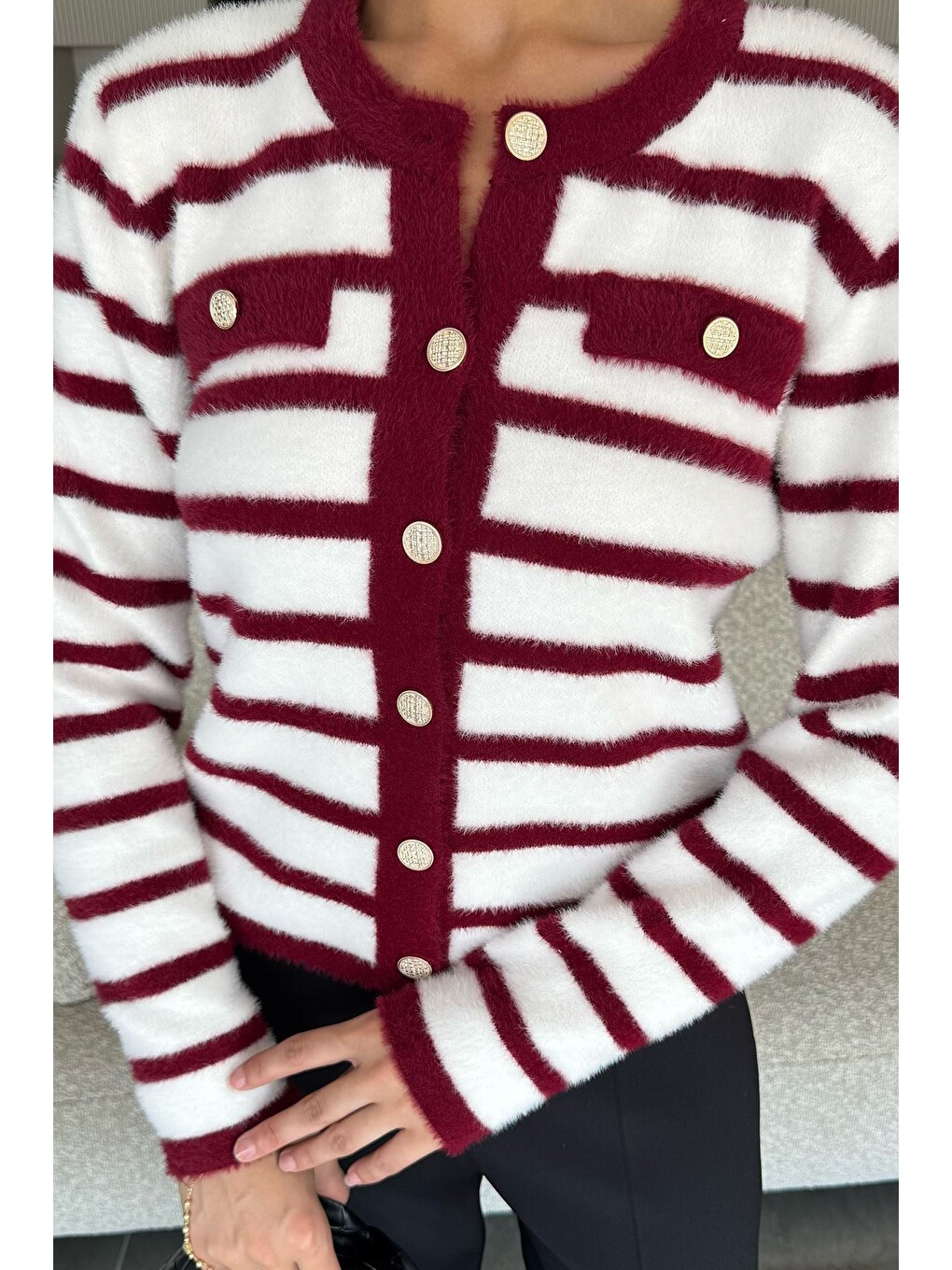 Bordo Kadın Çizgi Desenli Gold Düğmeli Yumoş Triko Ceket (s-m-l-xl Beden Uyumludur.)-2
