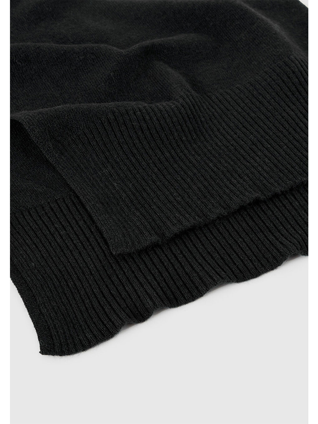 Kadın Siyah %100 Merino Atkı-1