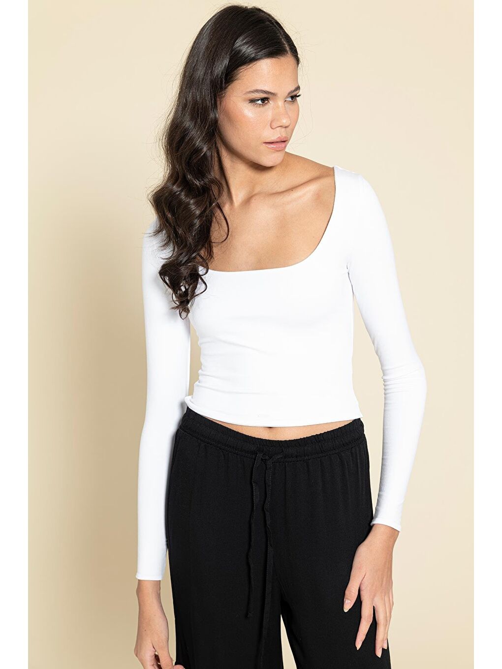 Çift Kat Modal Kare Yaka Beyaz Bluz-1