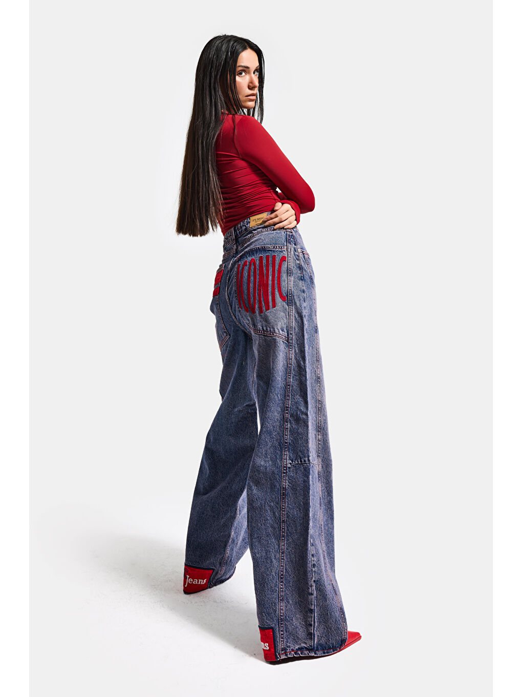 Mavi Kadın Jean Rengi 4s6-98 Mega Baggy Fit Paça ve Cep Detaylı Özel Tasarım Denim Jean-1