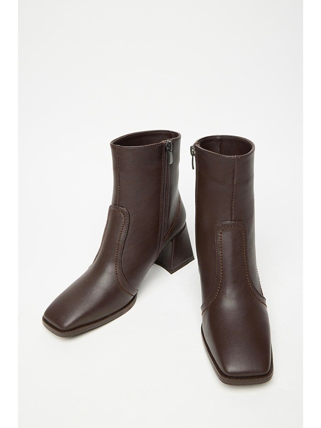 Kadın Kahverengi Küt Burun Topuklu Bot & Bootie – Fermuarlı Günlük-1