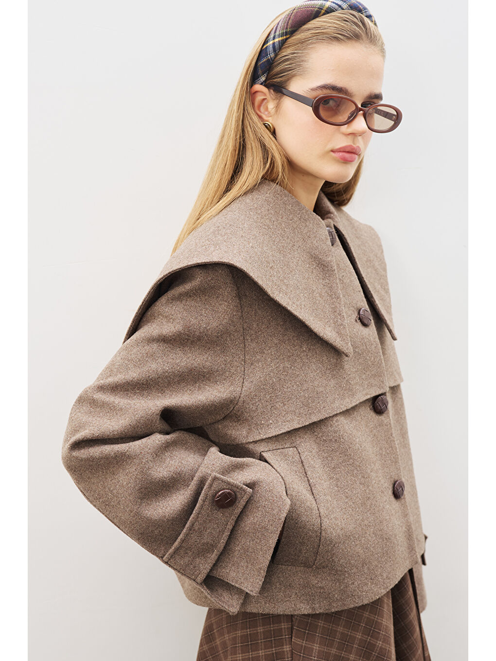 Bej Düğme Detaylı Kaşe Ceket Vizon-1