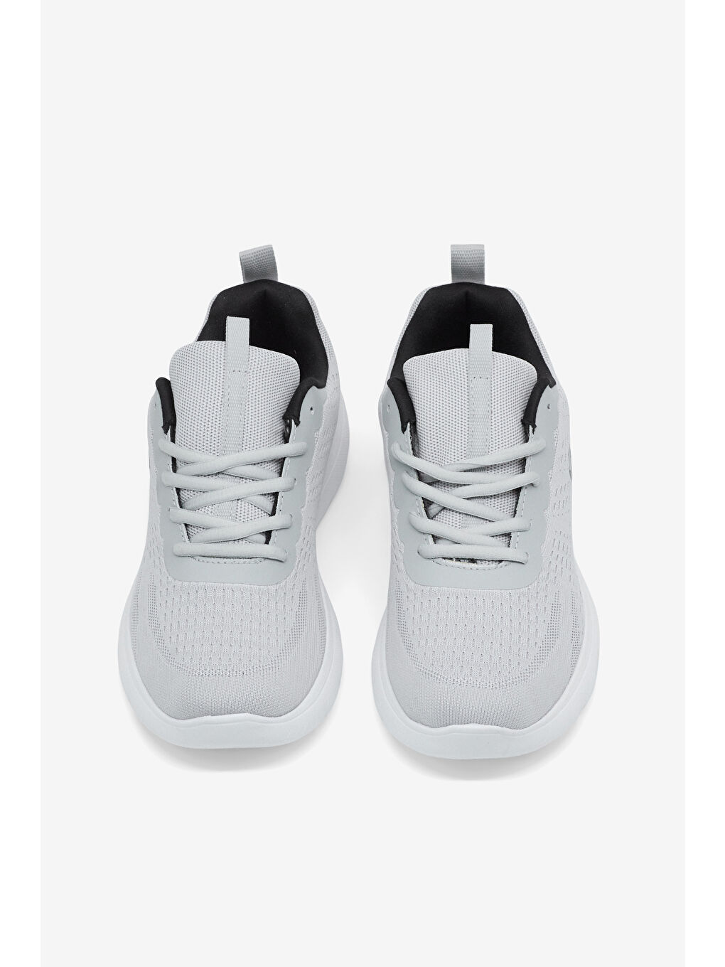 Erkek Açık Gri Rahat Kalıp Nefes Alabilen Bağcıklı Spor Ayakkabı