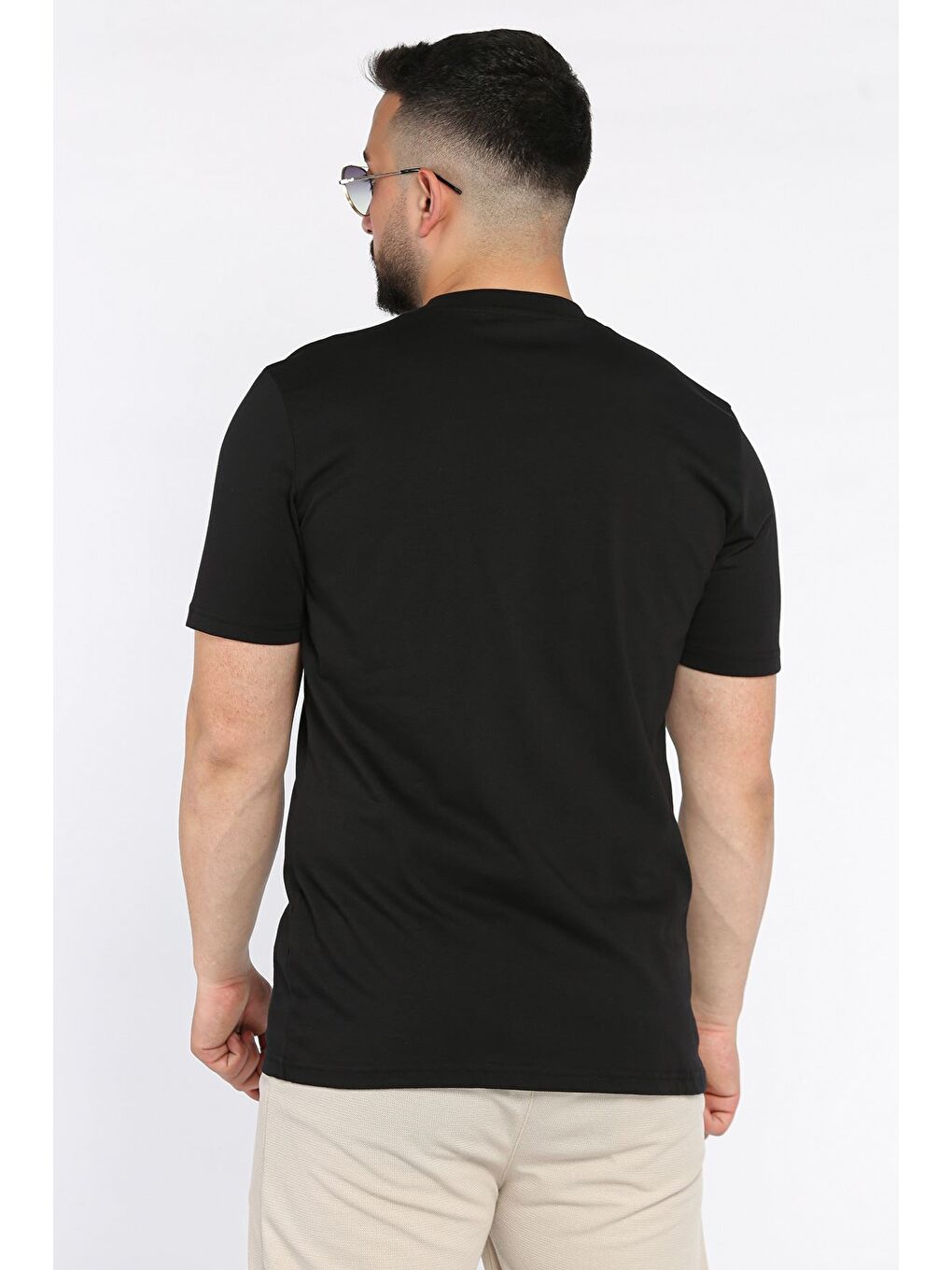 Siyah Erkek Bisiklet Yaka Tişört-2