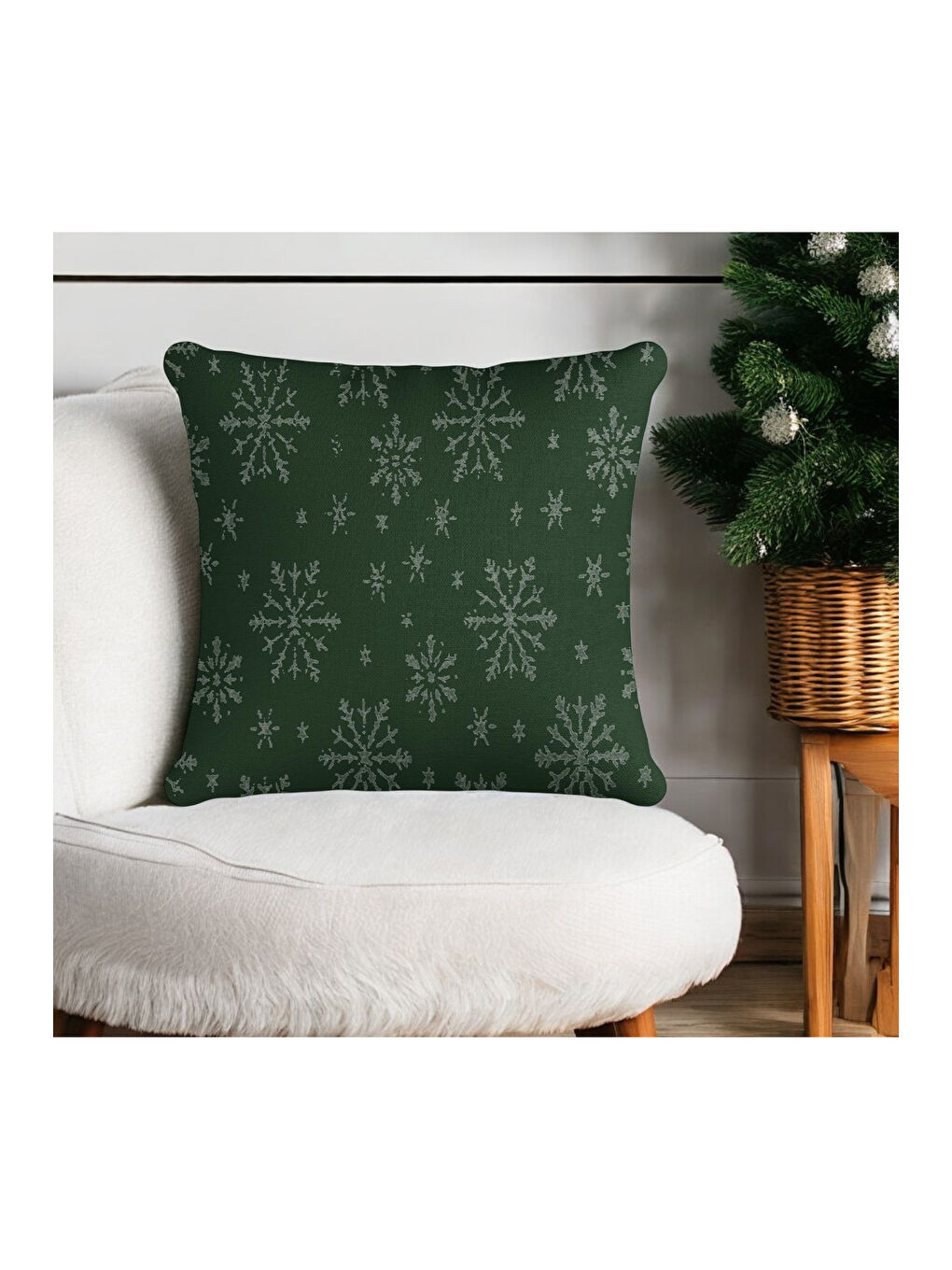 Yılbaşı Temalı Kar Tanesi Desenli Dekoratif  Kırlent Kılıfı - Yeşil 43x43-1