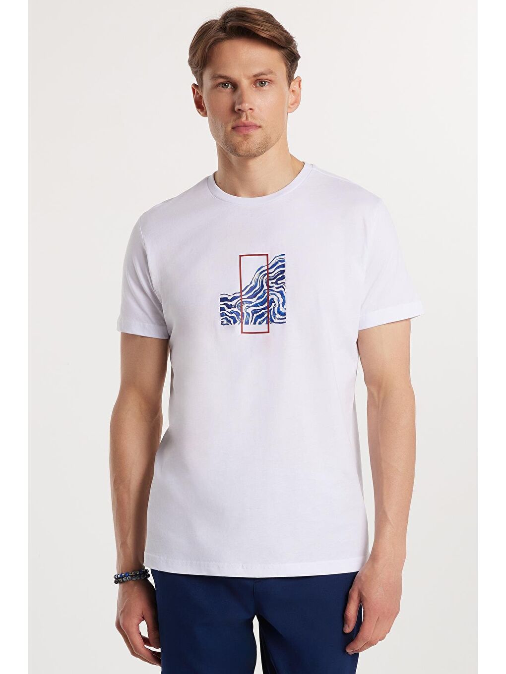 Erkek Slim Fit Dar Kesim %100 Pamuk Yumuşak Dokulu Baskılı Beyaz Bisiklet Yaka Tişört-3