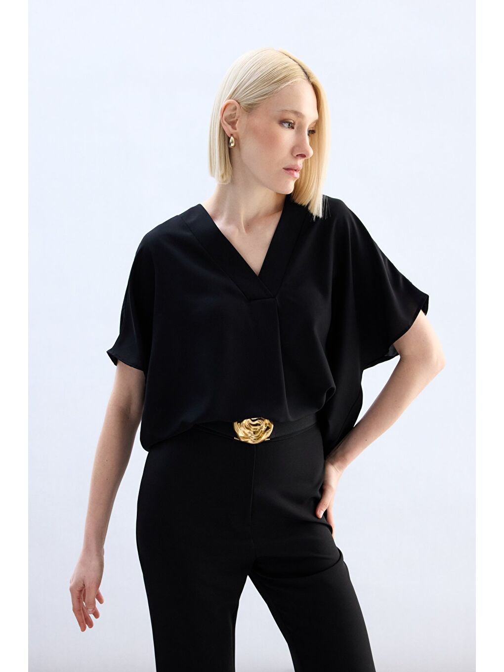 Geniş Kısa Kollu Bluz - Siyah-1