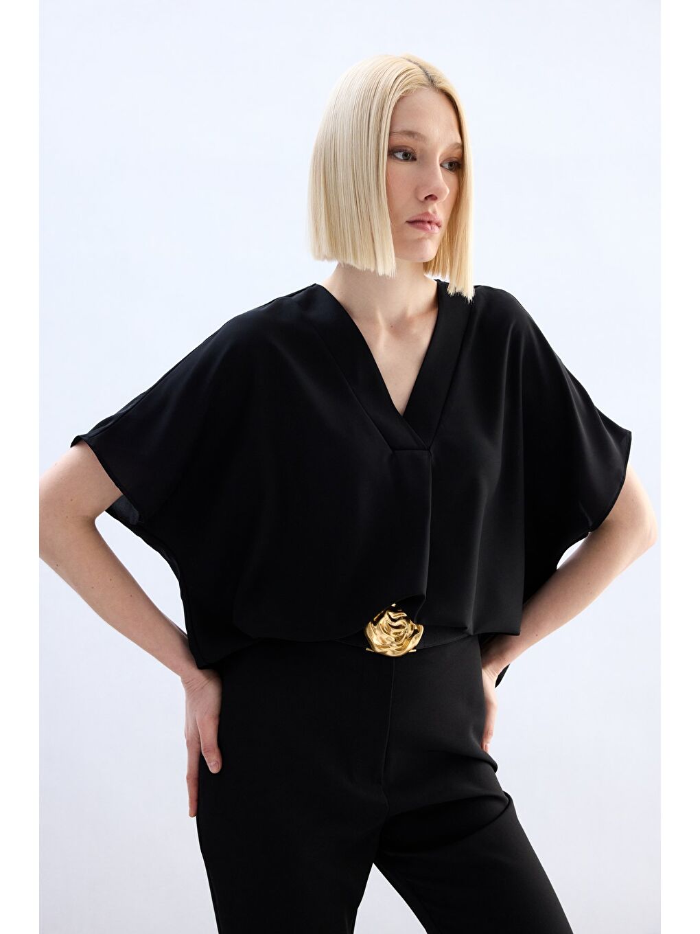 Geniş Kısa Kollu Bluz - Siyah-3