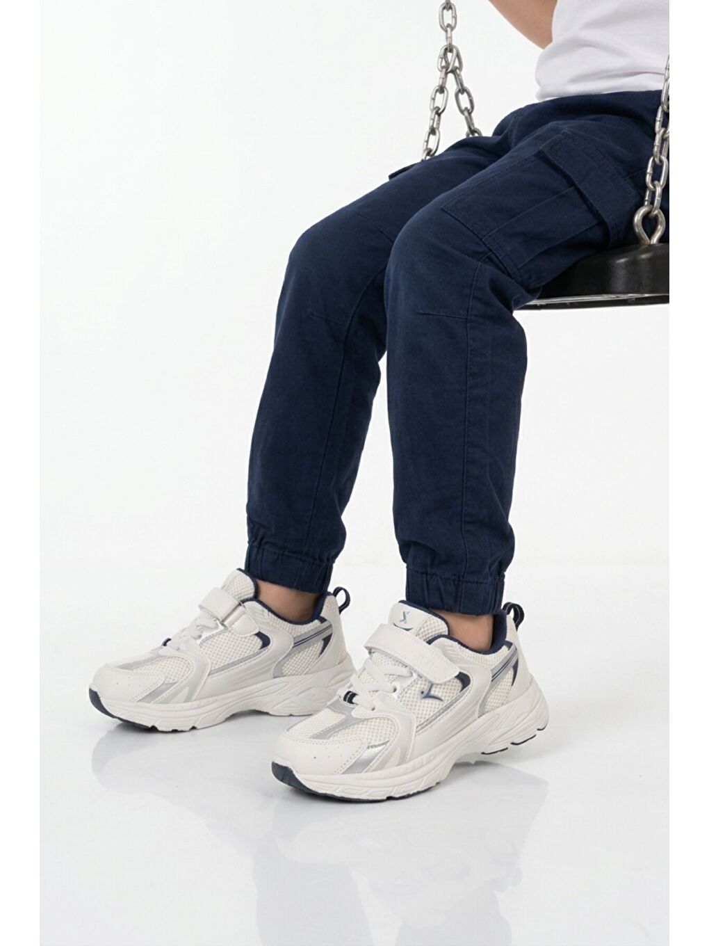 Beyaz Fileli Hafif Esnek Unisex Çocuk Spor Ayakkabı Terra F-1