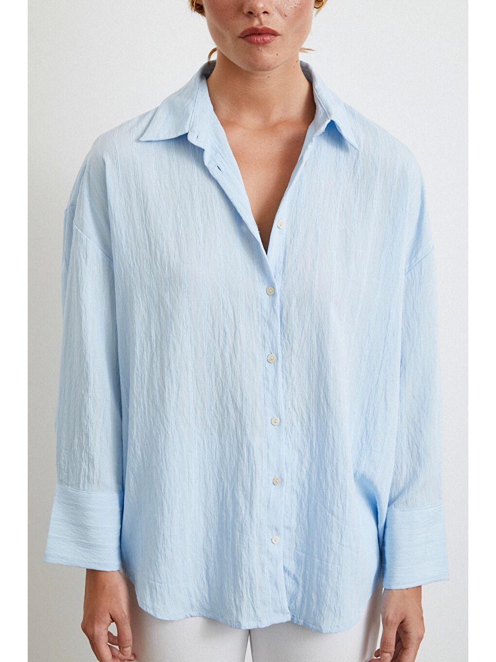 Kabartma Çizgili Oversize Gömlek Mavi-2