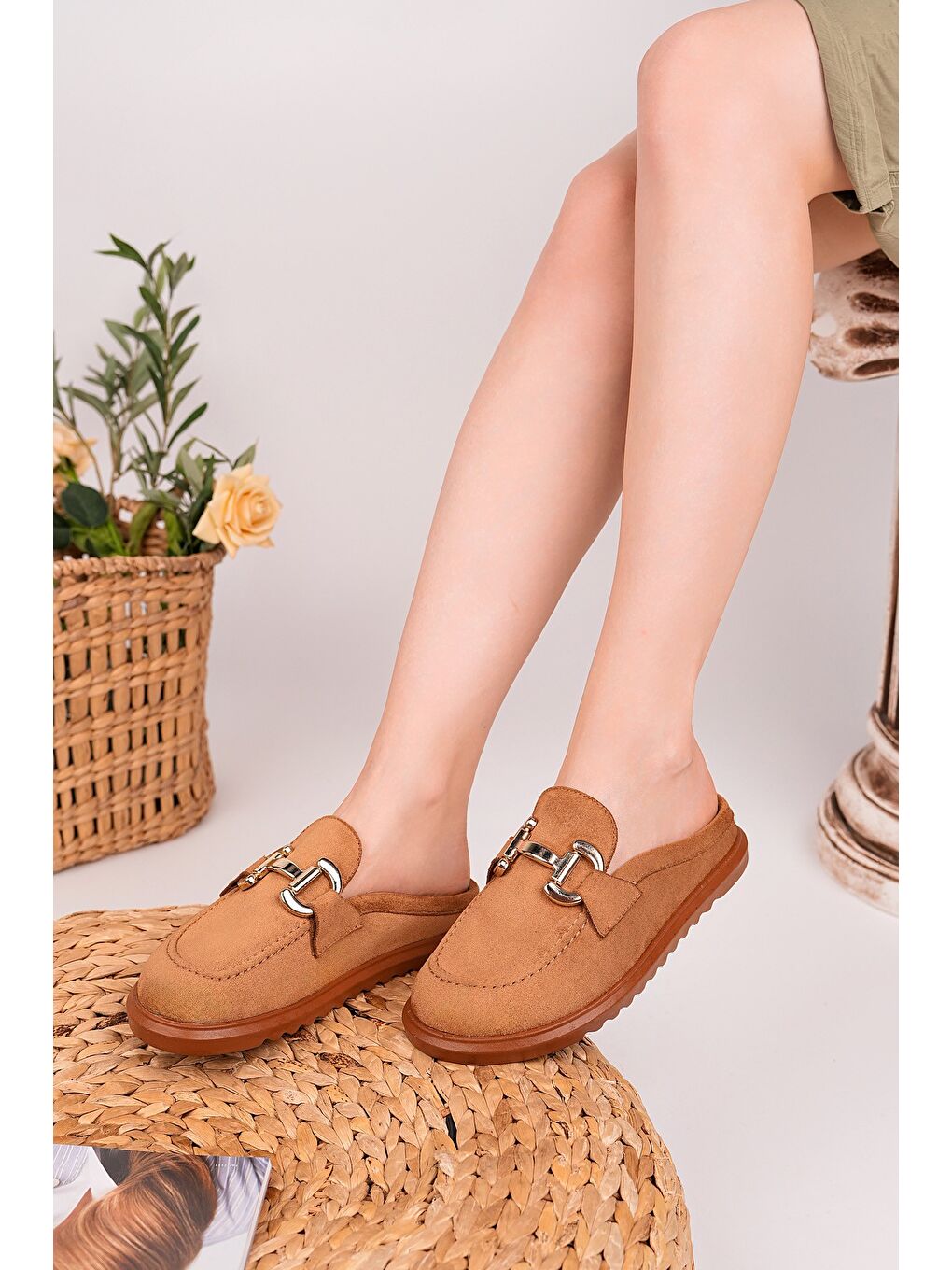 Kahverengi CARLEEN Süet Deri Gold Tokalı Günlük Rahat Önü Kapalı Kadın Loafer Terlik-5