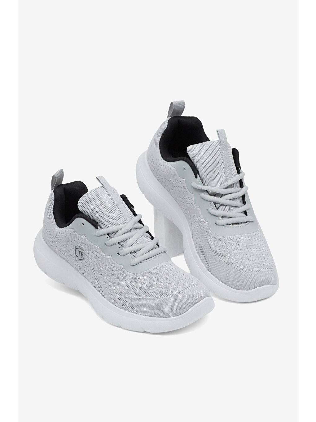 Erkek Açık Gri Rahat Kalıp Nefes Alabilen Bağcıklı Spor Ayakkabı-4