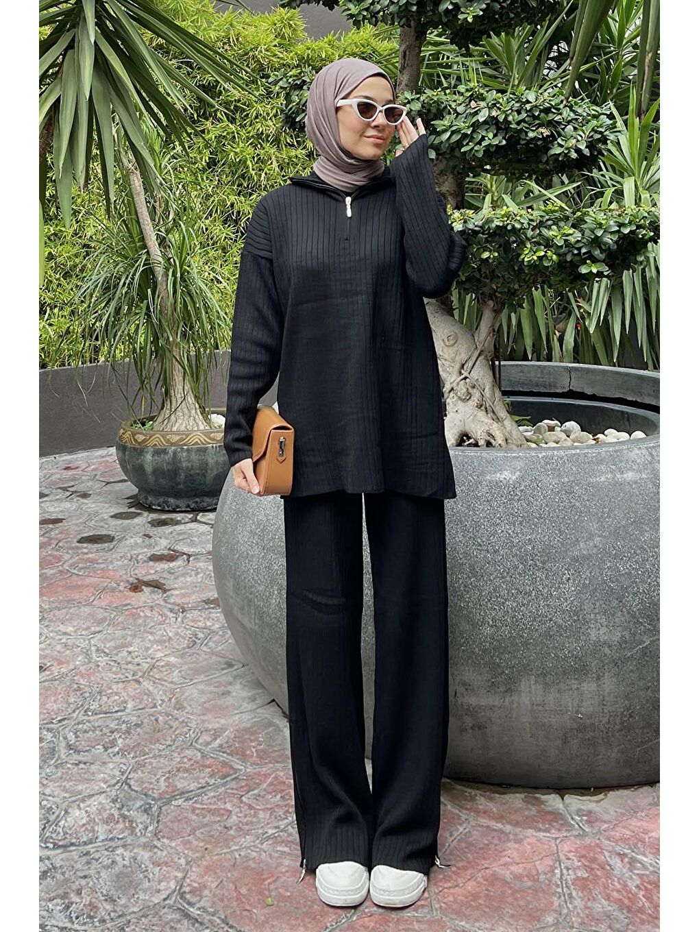 Fermuar Detaylı Pantolon Tesettür Takım Siyah