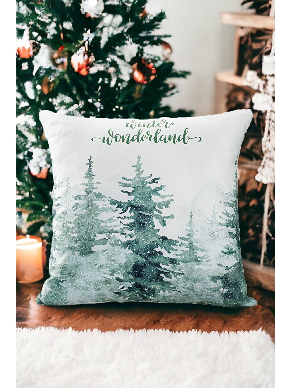Yılbaşı Temalı Yeşil "Winter Wonderland" Çam Ağacı Desenli Kırlent Kılıfı - Beyaz 43x43