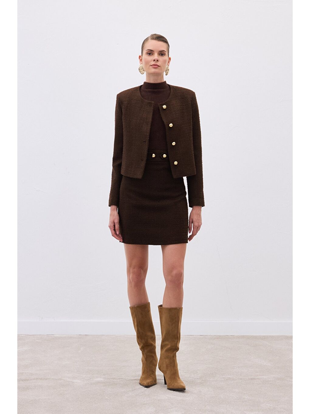 Kahverengi Düğme Detaylı Mini Tüvit Etek - Kahve-3